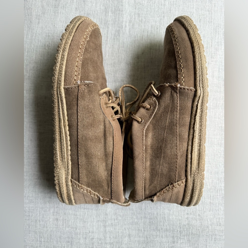 Chuka shoes size 9